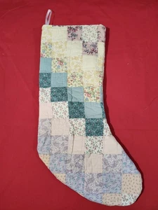 Medias de Navidad Hechas a Mano Completamente Forradas 20" Edredón Acolchado Tela Reciclada - Imagen 1 de 3