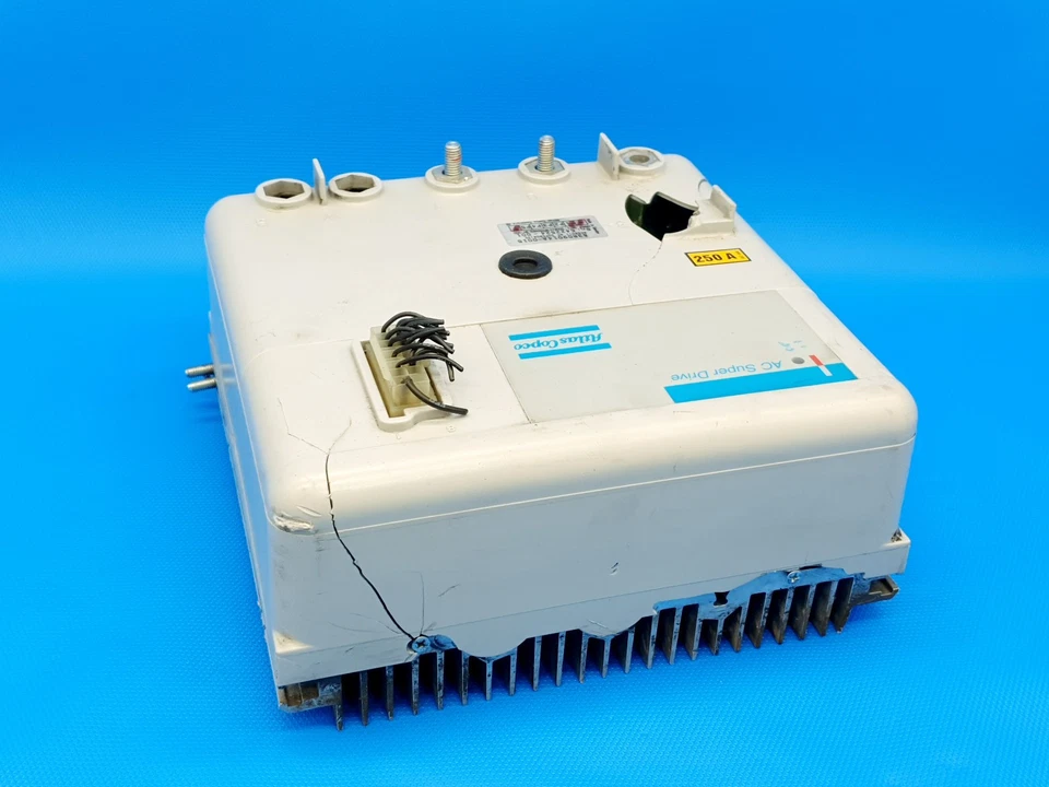 Atlas Copco ACS8011 Danaher 83R09014A-0015 AC SuperDrive in Motion Gabelstapler - Image 1 of 4