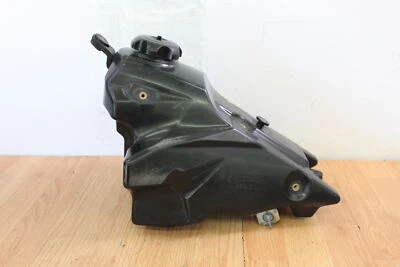 Бензобак 2006-2009 YAMAHA YZ450F  - Изображение 1 из 4