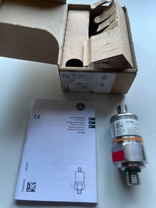PP7550 IFM PP-400-SBG14-QFPKG/US/ /V PRESSURE SWITCH WITH CERAMIC MEASURING CELL - Picture 1 of 6