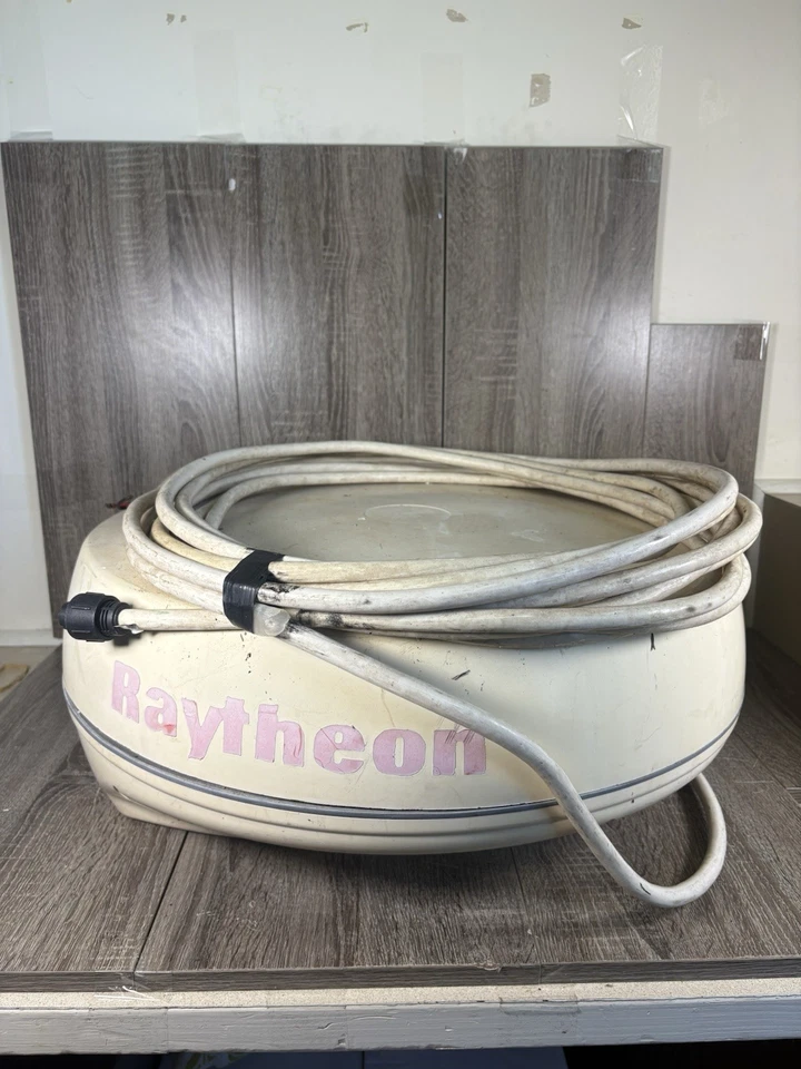 Raytheon Marine Radar Radome Antenna with Cable – Untested / Parts or Repair - Image 1 of 4