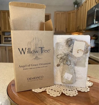 NIB WILLOW TREE Angel Of Grace FIGURINE