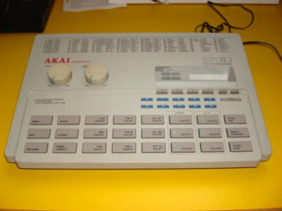 Akai XR10 XR-10 XR 10 16 Bit PCM Drum Machine - Bild 1 von 4