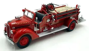 Road Signature 1/24 Scale Diecast 20058 - 1938 Georgetown Fire Engine Red - Picture 1 of 6