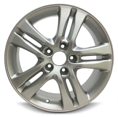 New Wheel For 2010-2011 Honda CR-V 17 Inch Silver Alloy Rim - Image 1 of 4