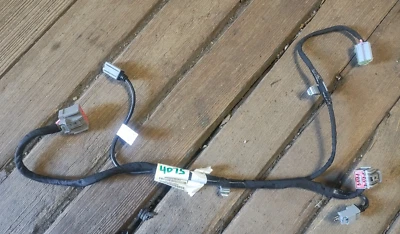 Dodge Durango 2012-2017 consola central cableado tarjeta SD USB PUERTO AUXILIAR MEDIOS 8L7 Foto 1 de 2