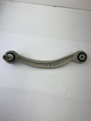 Brazo de control trasero izquierdo mercedes benz c250 2012 2013 2014 c350 a20409 oem Foto 1 de 3