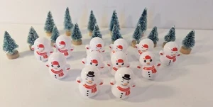 Kleine Roly Poly Schneemann Bäume Kuchen Topper Handwerk 27 Stück Weihnachten Urlaub Set - Bild 1 von 8