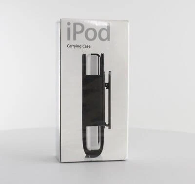 Apple Soft Nylon Carrying Case with Belt Clip for iPod 4th Generation (M9603G/A) - Image 1 of 2