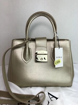 Bolsa satchel Furla Metropolis 941858 B BMN3 ARE couro dourada $428 - Imagem 1 de 4