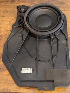 Geniune 2008-2013 Volvo C30 Left Rear Dynaudio Speaker 31252248 - Picture 1 of 4