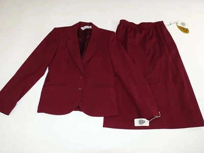 Villager Women's 2 Button Blazer Skirt Suit Size 10 Red 100% Wool Vintage - Image 1 of 4