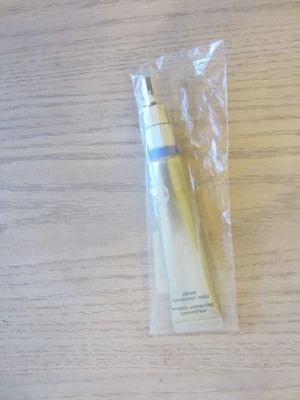 Cle De Peau Beaute Concentrado Corrector de Arrugas 20ml / 0.72oz Nuevo, Sellado Foto 1 de 4
