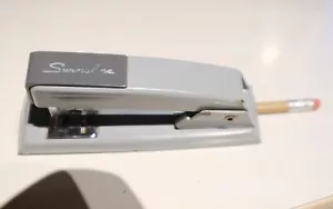 VINTAGE SWINGLINE 5.25" DESK STAPLER ~Gray Tacker ~Works GREAT! - Picture 1 of 4