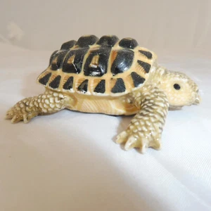 KLIMA K763 Miniature statuette en porcelaine - TORTUE N° 2 TURTLE - Imagen 1 de 5