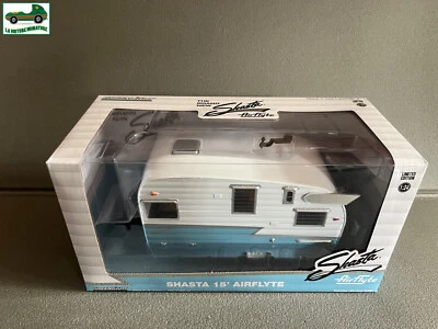 Voiture miniature Caravane Shasta 15 Airflyte Greenlight 1/24 - Photo 1/4