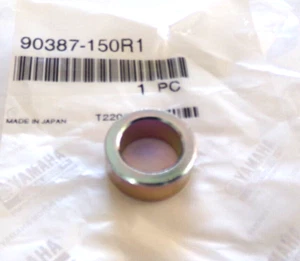 YAMAHA FRONT WHEEL HUB OUTER BUSHING, COLLAR, BANSHEE, WARRIOR,BLASTER,TERRA PRO - Picture 1 of 2