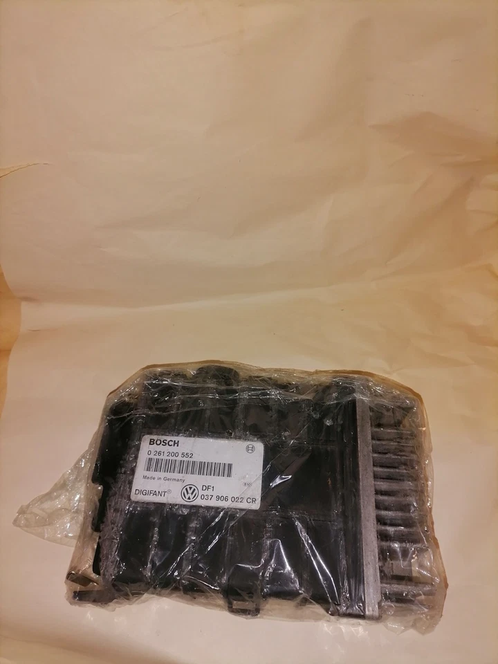 centralina BOSCH 0261200552 037906022 Cr ECU VW Corrado G60,Golf 2 GTI - Immagine 1 di 4