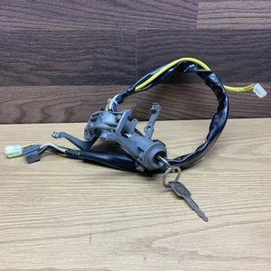 1999 - 2004 CHEVROLET TRACKER IGNITION SWITCH LOCK WITH KEY OEM - Picture 1 of 9