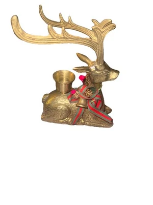 Candelabro cónico vintage de latón macizo para ciervos sentados Foto 1 de 4