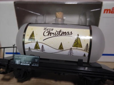 Glass Tank Wagon, Christmas Wagon 2025: Merry Christmas in Frosted Glass, Original Box - Image 1 of 4