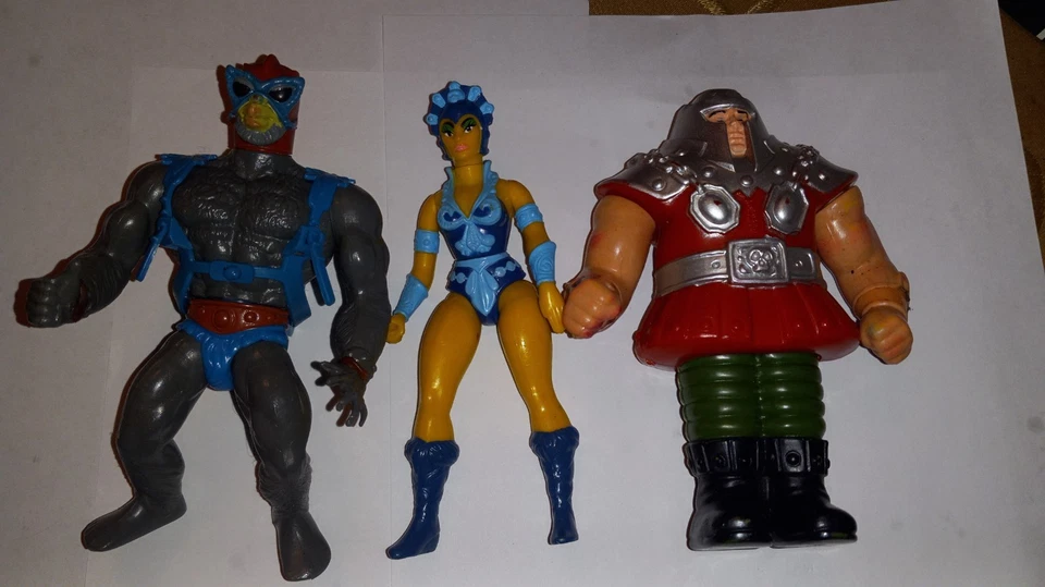 Лот товаров ВИНТАЖНЫХ He-Man Экшн-фигурок Masters Of The Universe Stratos Evil-Lyn  - Изображение 1 из 1