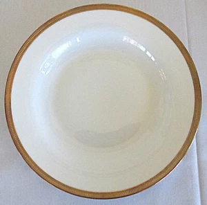 Tazones de sopa Tirschenreuth con borde ancho dorado 4 piezas 9,375 pulgadas de diámetro Alemania - Imagen 1 de 8