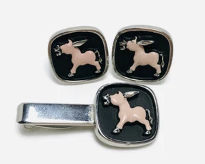 Vintage Hickok Pink Donkey Jackass Cufflinks & Tie Clip Set 15/16” In Diameter - Picture 1 of 11
