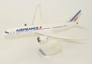 New! PPC 223113 Air France Boeing 787-9 Dreamliner, reg. F-HRBA - 1:200 model - Picture 1 of 1