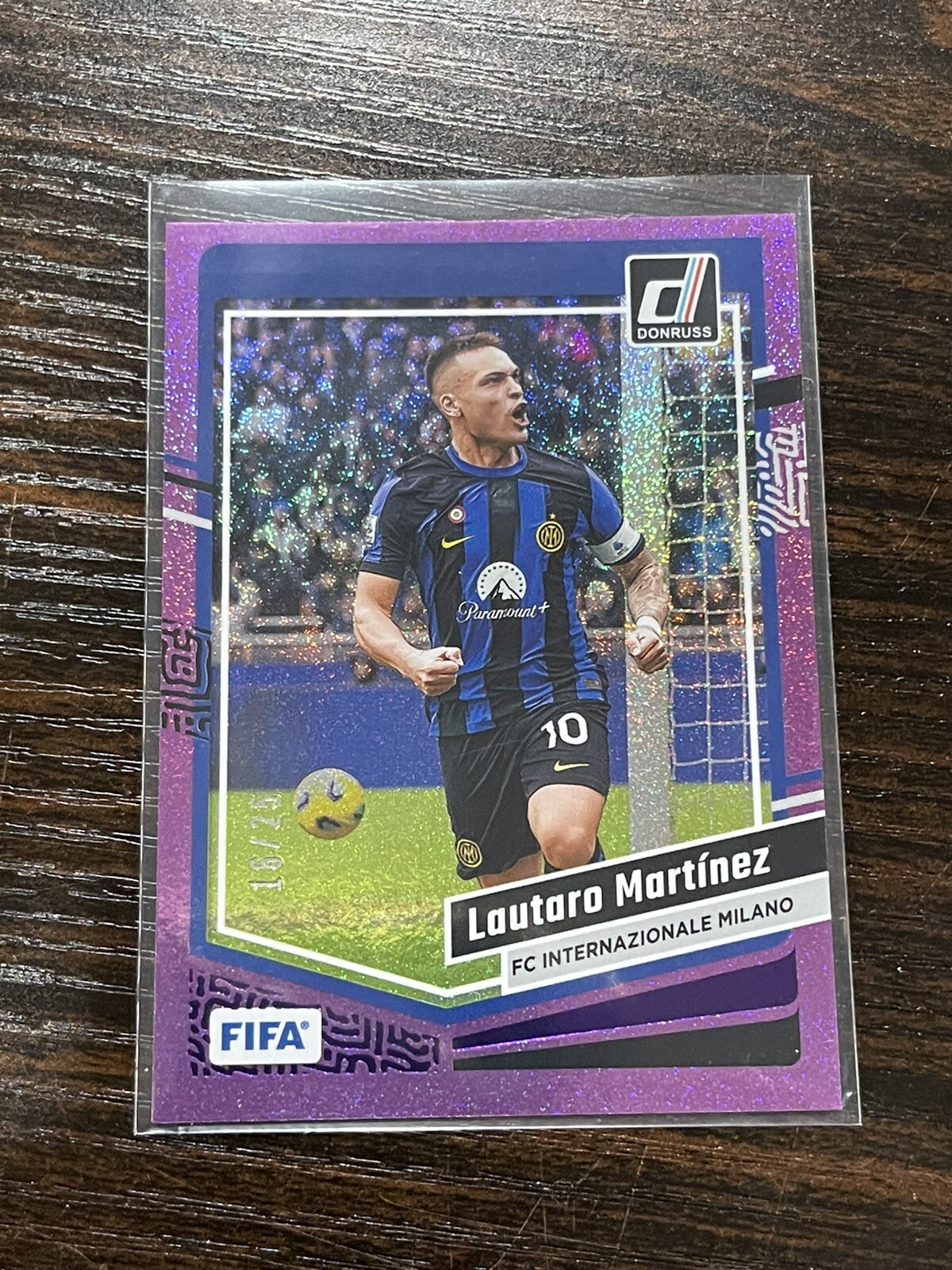 2023/24 Panini Donruss Lautaro Martinez Purple 16/25