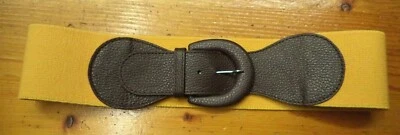 Cintura elastica in 8 cm gialla con pelle e fibbia ricoperta -100% Made in Italy - Immagine 1 di 4