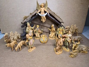 Vintage Fontanini Depose 16 Pc Nativity Scene Set Figures W/Wood Barn - Italy - Picture 1 of 17