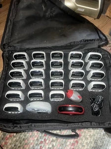 Set Of 30 Qwizdom Q4URF Classroom Clickers  & Carry Case And Software/cords - Picture 1 of 2