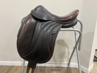 "Silla de montar de doma Devoucoux Milady monoflap 17,5""" Foto 1 de 4