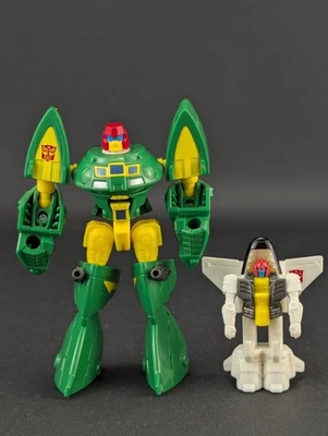 Transformers Generations Thrilling 30 Cosmos complete Hasbro IDW Payload - Image 1 of 4