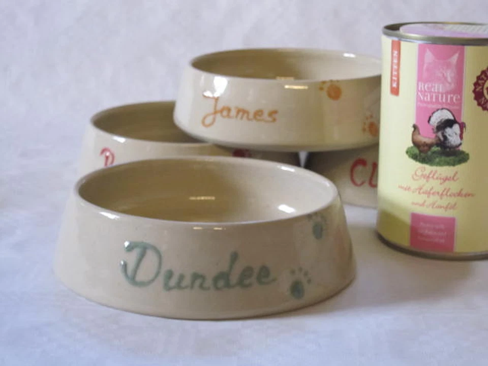 keramik-im-hof Futternapf mit Wunschname Futterteller Schüssel Katze Hund - Bild 1 von 1