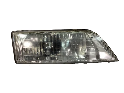 Faro lateral derecho pasajero Nissan Máxima 1997-1999 solo sin soporte Foto 1 de 4