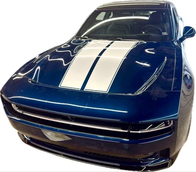 Dodge Charger EV 2024 en adelante 2 puertas capó central gráficos Foto 1 de 4