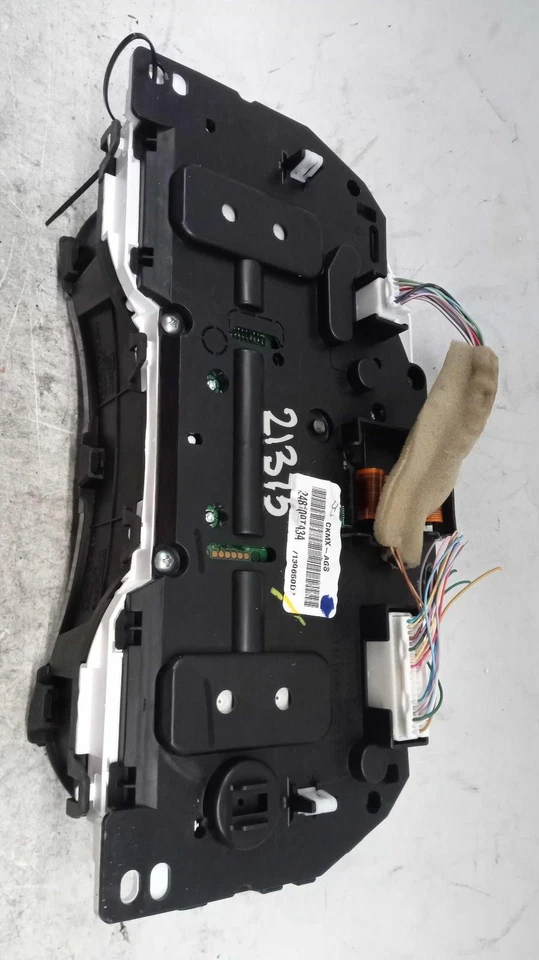 2015 Nissan Rogue Speedometer Gauge OEM Green 95k Miles NJ25-21375-527040 Foto 1 de 3