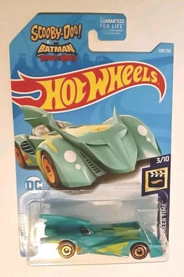 2017 Hot Wheels Scooby Doo + Batman Green Batmobile 3/10 HW Screen Time Unopened - Image 1 of 4