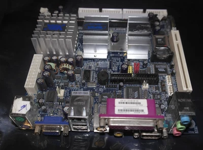 Mini-ITX VIA EPIA-M motherboard 600 MHz CPU serial VGA DDR PCI IDE FDD - Image 1 of 4