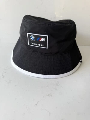 Новый с Ярлыками PUMA BMW MMS Motorsport ведро шляпа - черный/белый - взрослых унисекс размер L/XL - Изображение 1 из 4