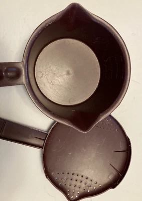 Pampered Chef Micro Cooker Microwave Steamer Strainer Brown 1 QT/4 Cups-VINTAGE - Image 1 of 4