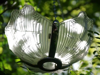 Art Deco 1920s/30s frosted & moulded glass lamp shade / FAIT EN BELGIQUE / EZAN  - Image 1 of 4