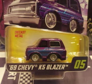 CAR TUNED SERIES 3 '69 CHEVY K5 BLAZER WALGREENS ONLY - Picture 1 of 3