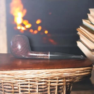 Pipa tabacco vintage legno scuro tenuta - Foto 1 di 4