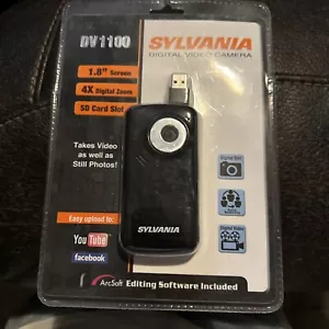 ¡NUEVO! Cámara digital de video/fotografía Sylvania DV1100 pantalla de 1,8" zoom 4X tarjeta SD (139 - Imagen 1 de 9
