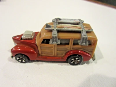 Mattel HOT WHEELS 1979 40's FORD WOODIE W/ Surf Boards - Image 1 of 4