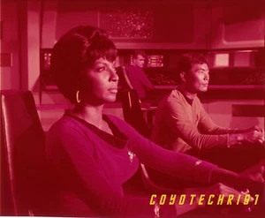 Raro 1966 STAR TREK TOS 35 mm clip de película UHURA WEEK en casco BALANCE OF TERROR TQ - Imagen 1 de 3