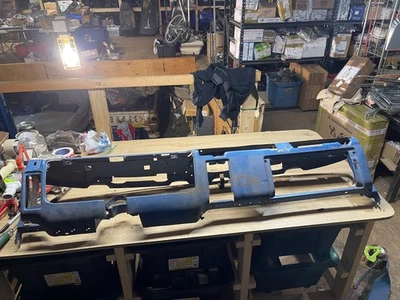 Cargador de cuadro de tablero B-BODY 1972? CORONET? MIRA TODAS LAS 19 FOTOS FORMA LIMPIA 71-74 Foto 1 de 4